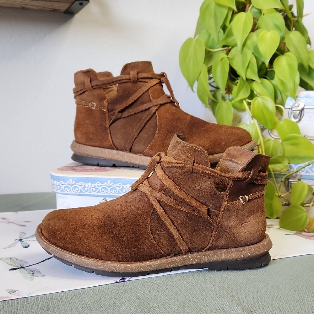 Born Tarklin Glazed Ginger Distressed F59106 Sz 8.5/40